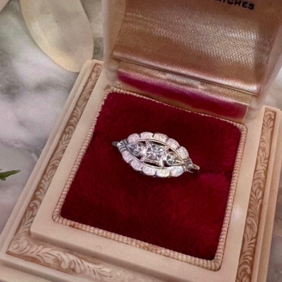 Antique Vintage Solid 10k white gold Marquis ring size 6.75 on mandrel About 9mm - Picture 12 of 16